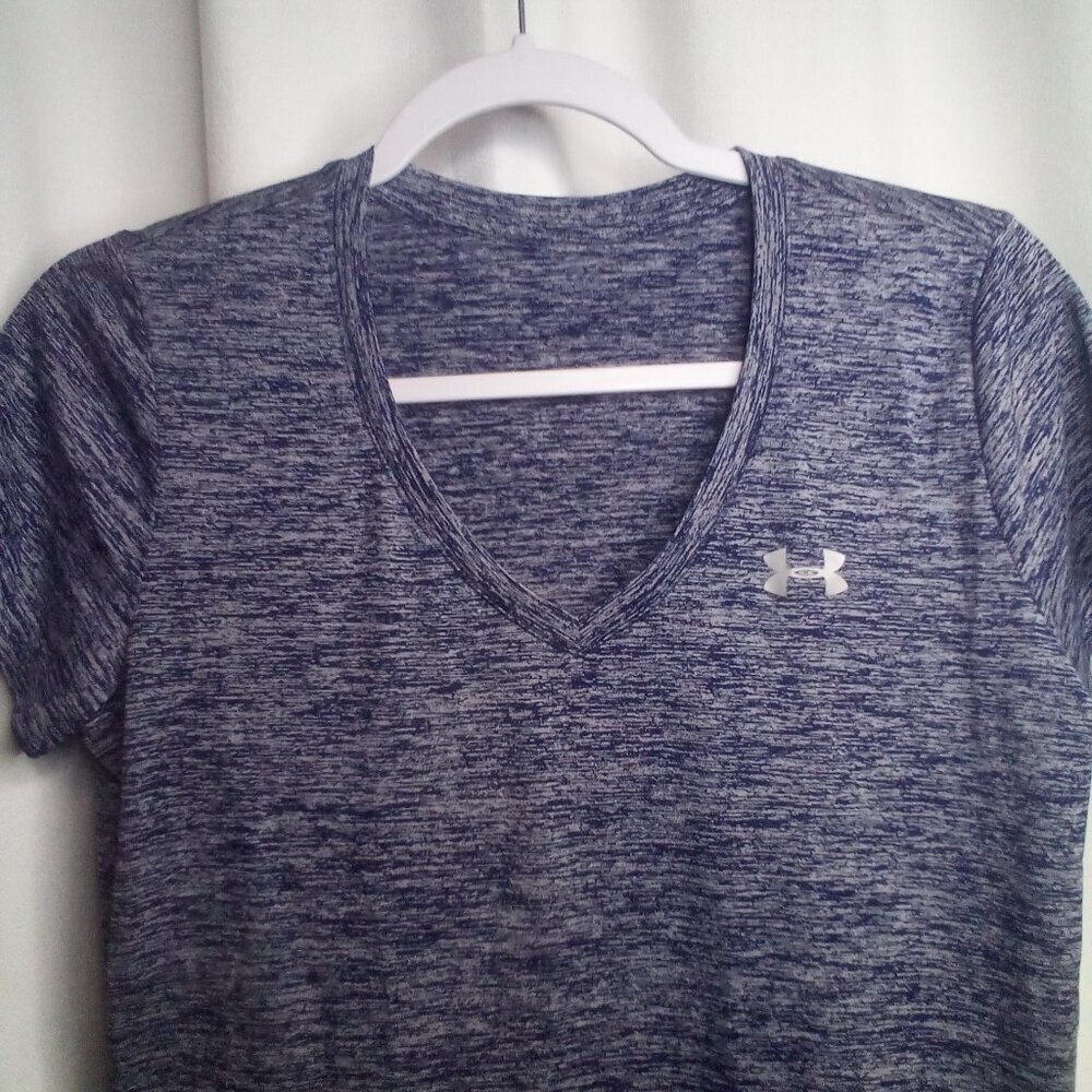 Under Armour Shirt Women S ? V-neck Short Sleeve Active Athletic Blue - Picture 14 of 16